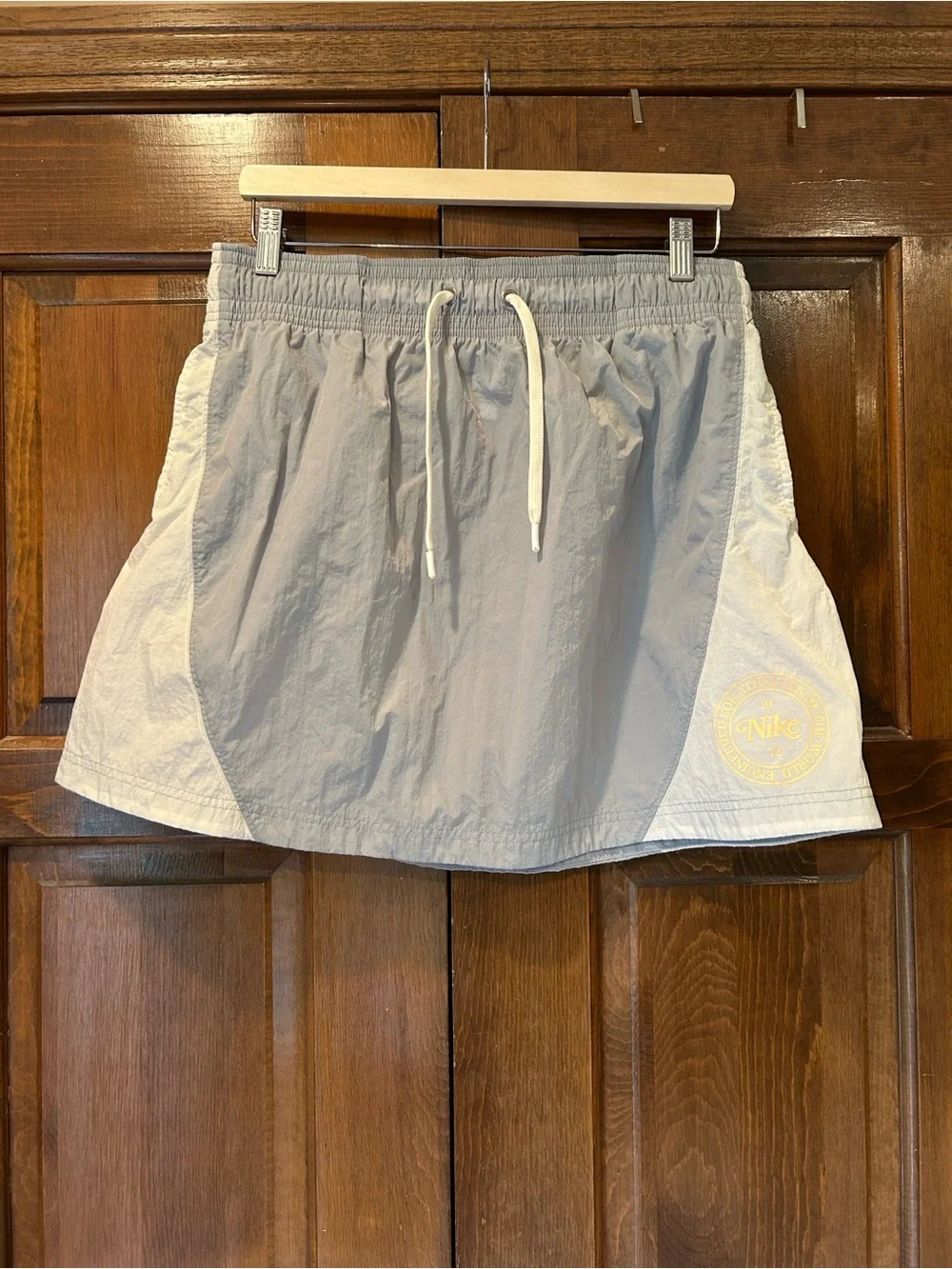 Nike Sportswear Woven‎ Skirt Light Blue Grey FN3833-013 Womens Size Large L